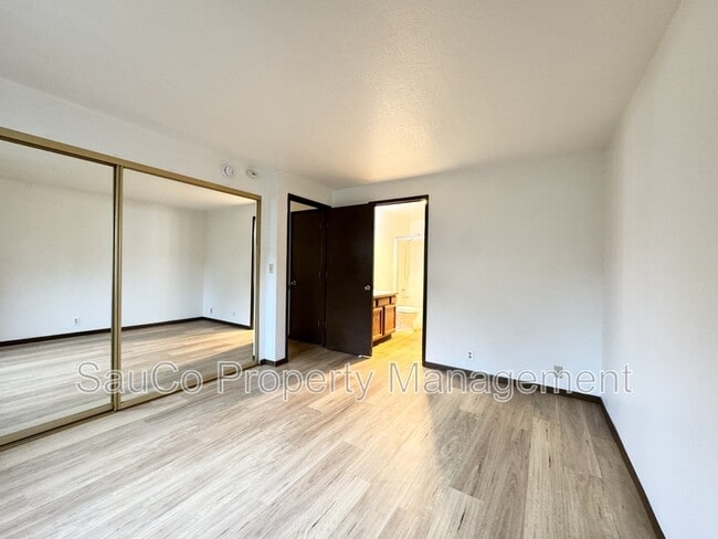 Building Photo - 63 Galen St