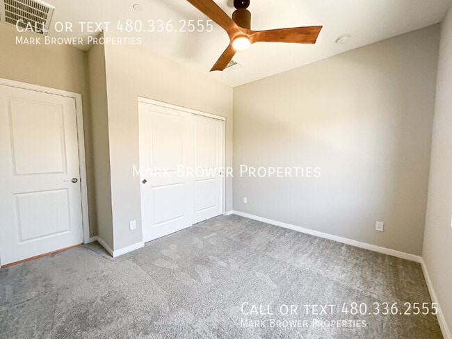 Building Photo - 761 E Furness Dr
