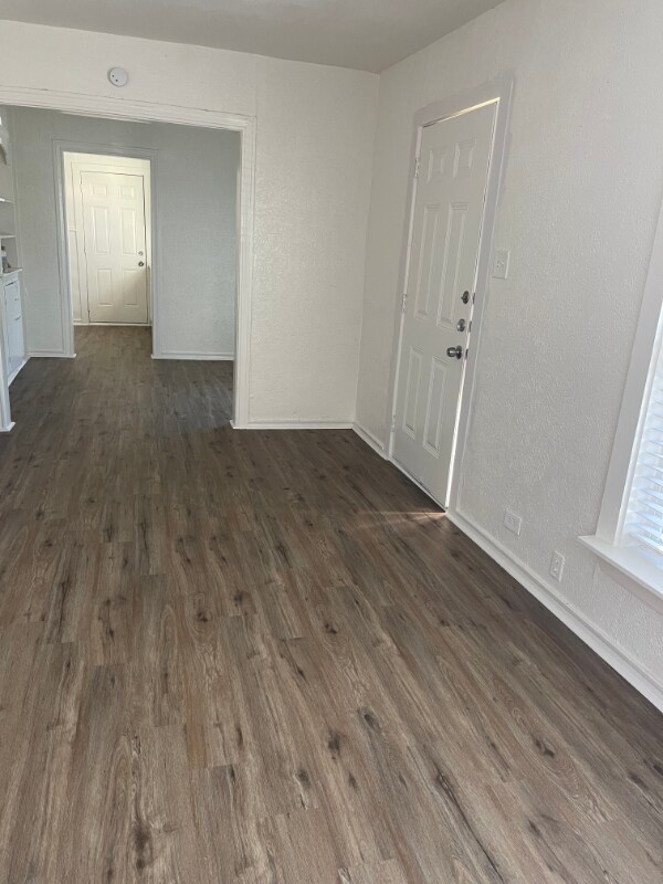 Building Photo - 336 Avenue H