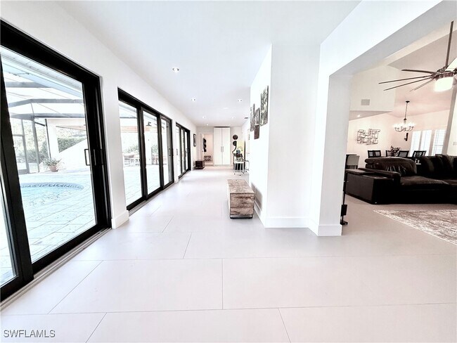 Building Photo - 3631 1st Ave NW