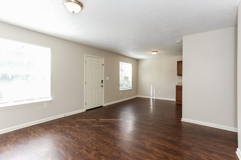 Building Photo - 1353 Palmetto St