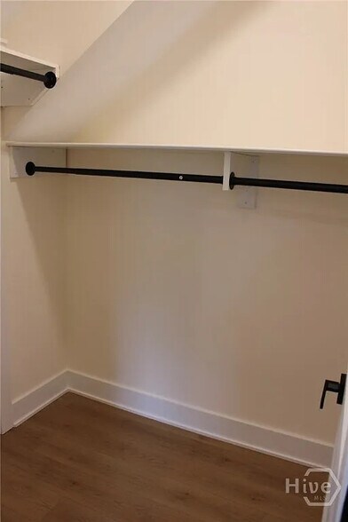 Building Photo - 17 Abraham Rd