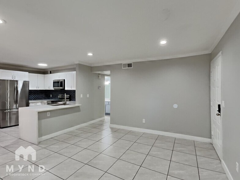 Building Photo - 4744 O'Bannon Dr