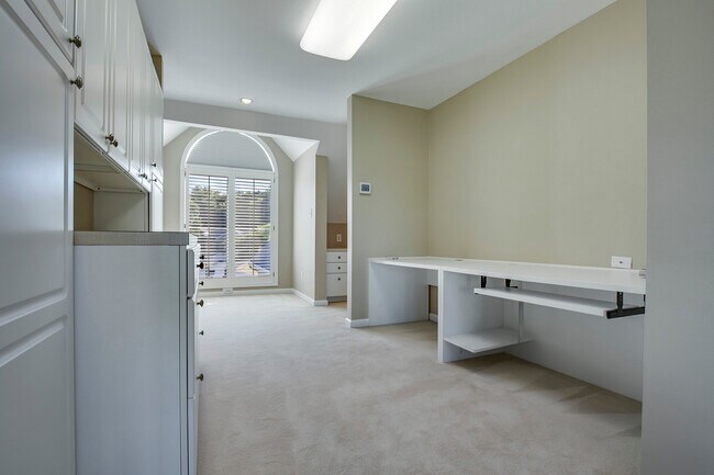 Building Photo - 209 Tooweka Trce