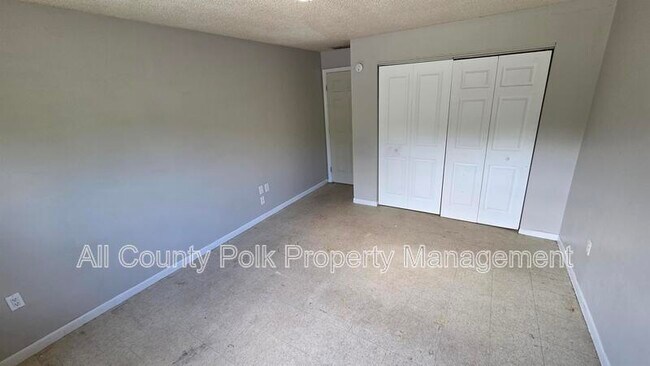 Building Photo - 2929-2929 9 Iron Dr