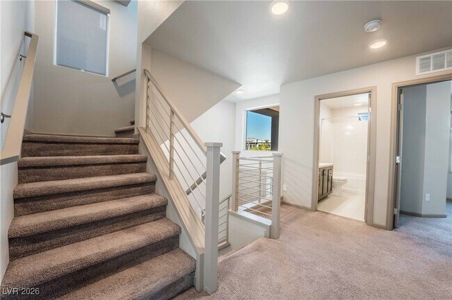 Building Photo - 8115 Carpenter Creek Ave