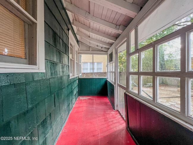 Building Photo - 2806 College St