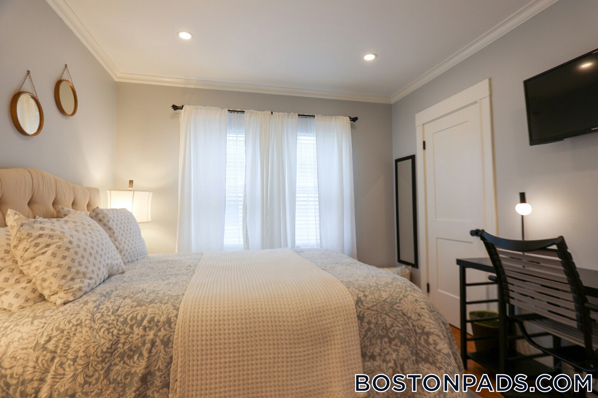 Building Photo - 247 Savin Hill Ave