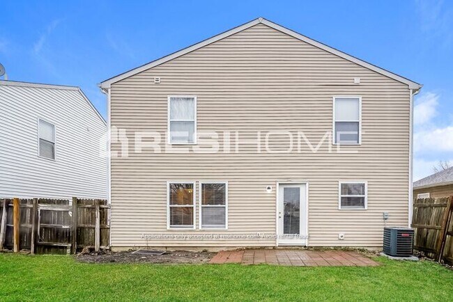 Building Photo - 1726 Blue Grass Pkwy