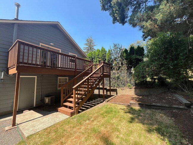 Building Photo - 1Bd/1Ba Home in the West Slope Neighborhoo...