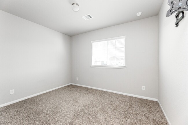 Building Photo - 24514 Lorenzo Glaze Trail