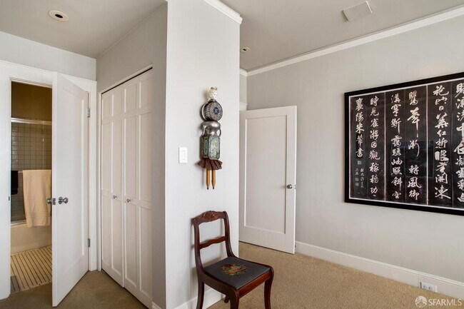 Building Photo - 67 Divisadero St