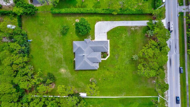 Building Photo - 14911 Orange Blvd