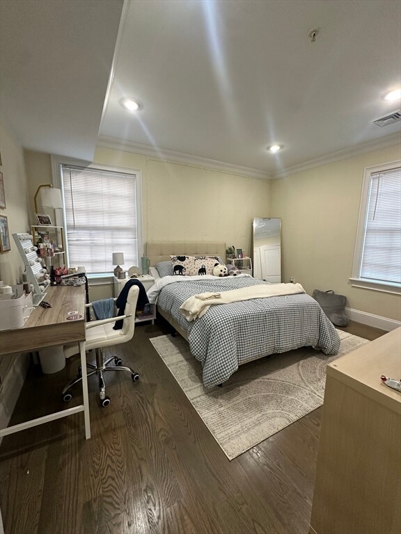 Building Photo - 56 Cedar St