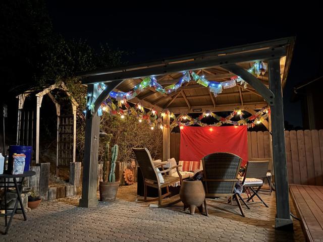 Building Photo - 1760 Hampton Ct