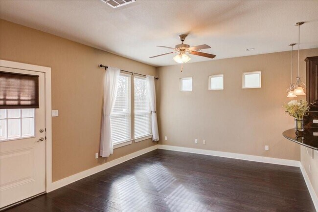 Building Photo - 12212 Tawny Farms Rd