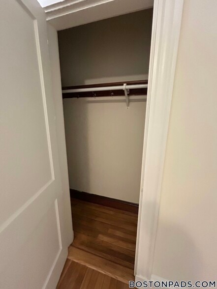 Building Photo - 21 Wendell St