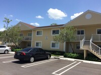 Building Photo - 2107 Palm Beach Trace Dr
