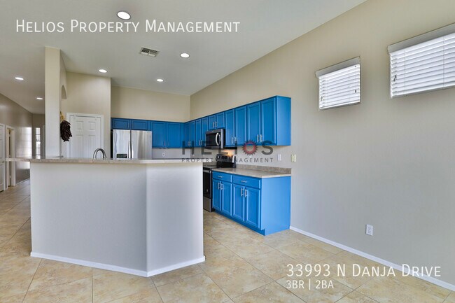 Building Photo - 33993 N Danja Dr