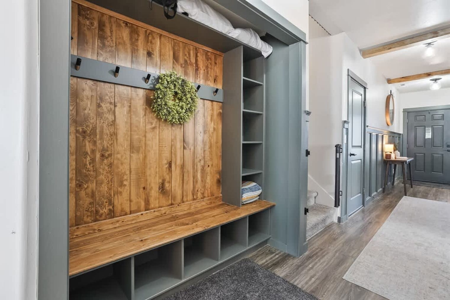 Building Photo - 304 Cliff Swallow Ave