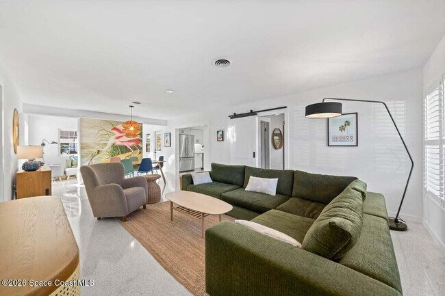 Building Photo - 231 Fifth Ave