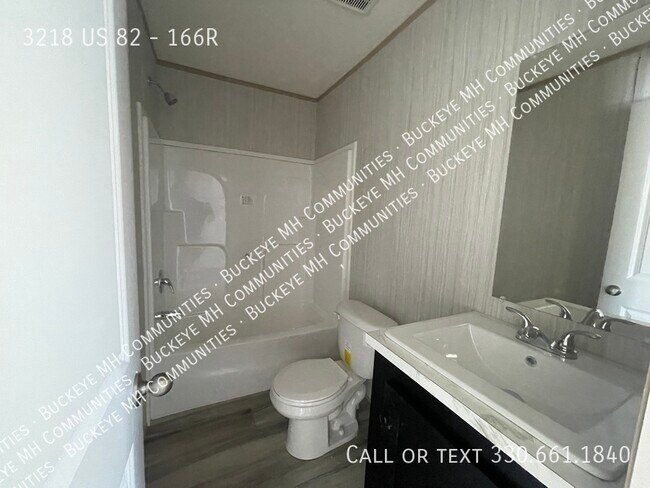 Building Photo - 3218 OH-82