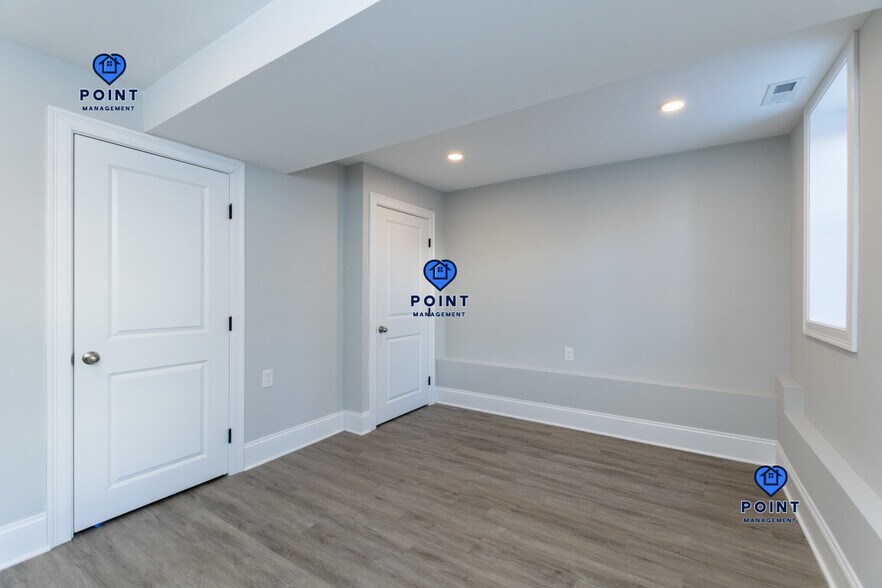 Building Photo - 220 Havre St