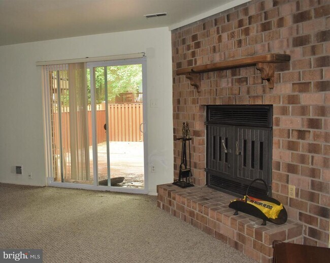 Building Photo - 8923 Skyrock Ct