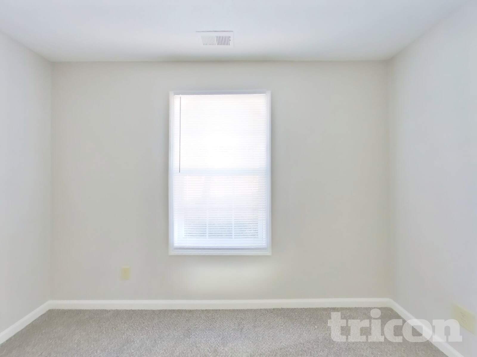 Building Photo - 910 S Shore Ct