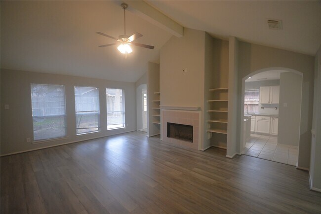 Building Photo - 1622 Regal Blue Ct