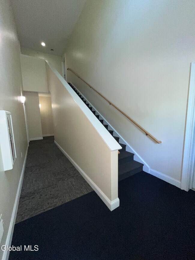 Building Photo - 74 Weibel Ave