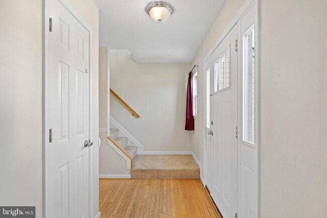 Building Photo - 21443 Hillary Ct