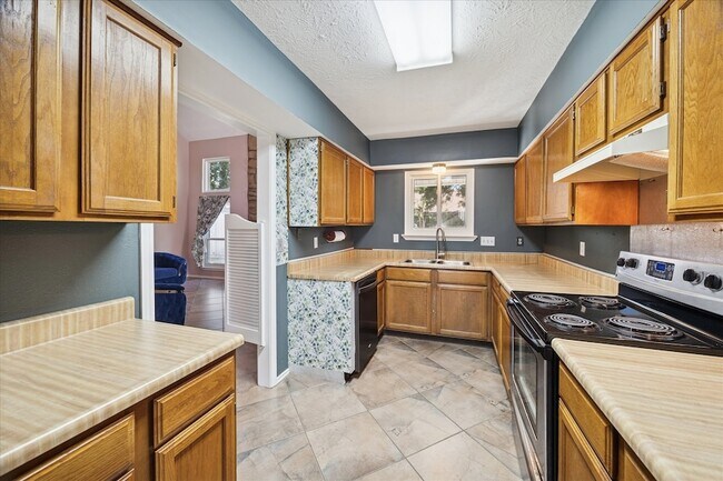 Building Photo - 7515 Gold Dust Ln
