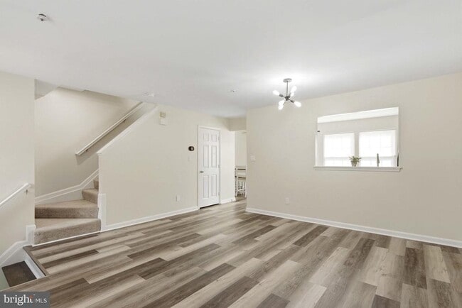 Building Photo - 23 Red Jonathan Ct