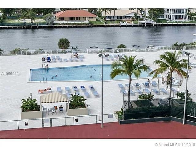 Building Photo - 1965 S Ocean Dr