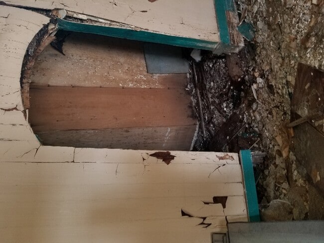 Building Photo - OWNER Finance Home with 10% DOWN