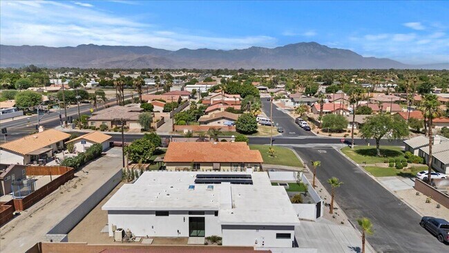 Building Photo - 78525 Orcabessa Dr