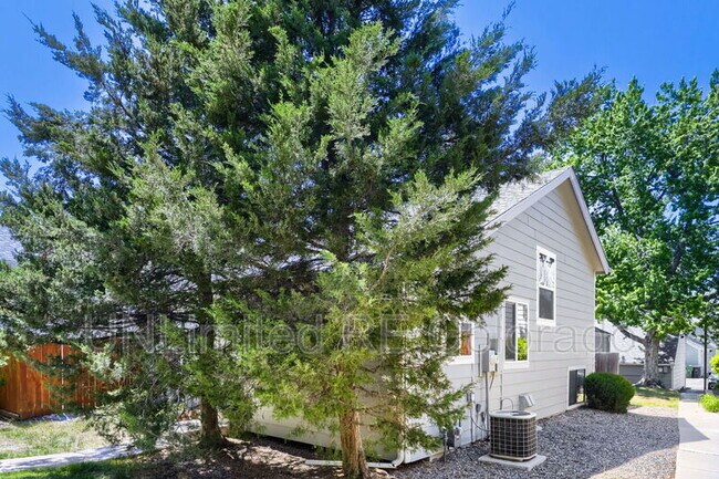 Building Photo - 11846 E Cornell Cir