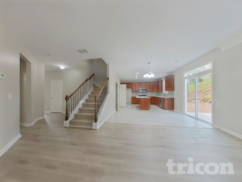 Building Photo - 482 Rutlidge Park Ln