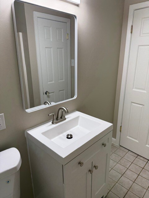 Building Photo - 1520 Crestwood Rd