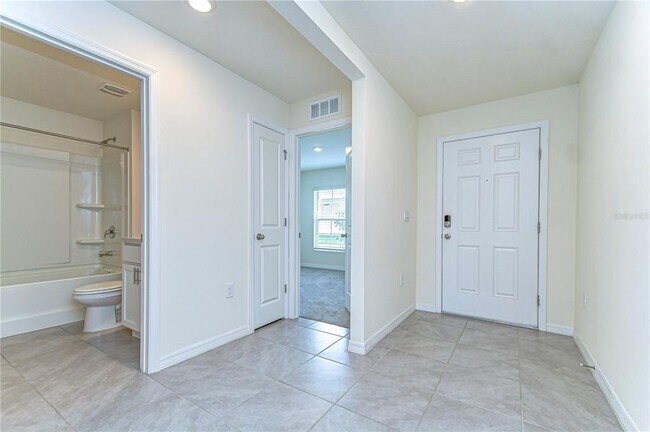 Building Photo - 38255 Sonnet Landing Ave