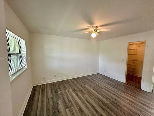 Building Photo - 8767 NW 39th St