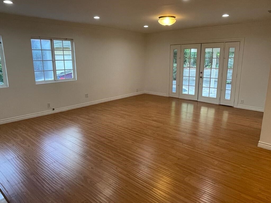 Building Photo - 21122 Avenue San Luis