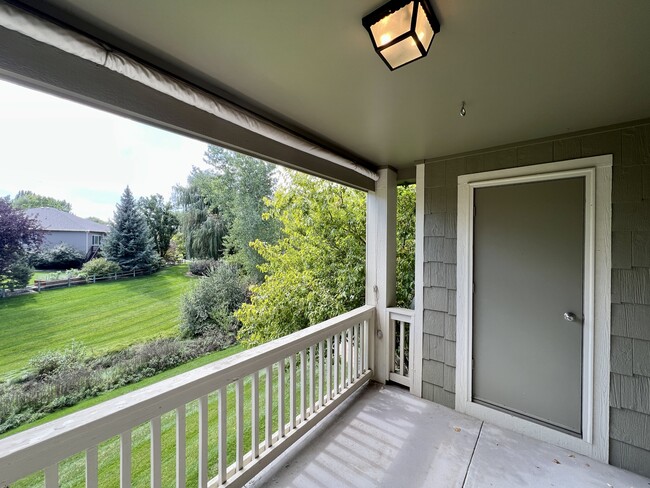 Building Photo - 5225 White Willow Dr