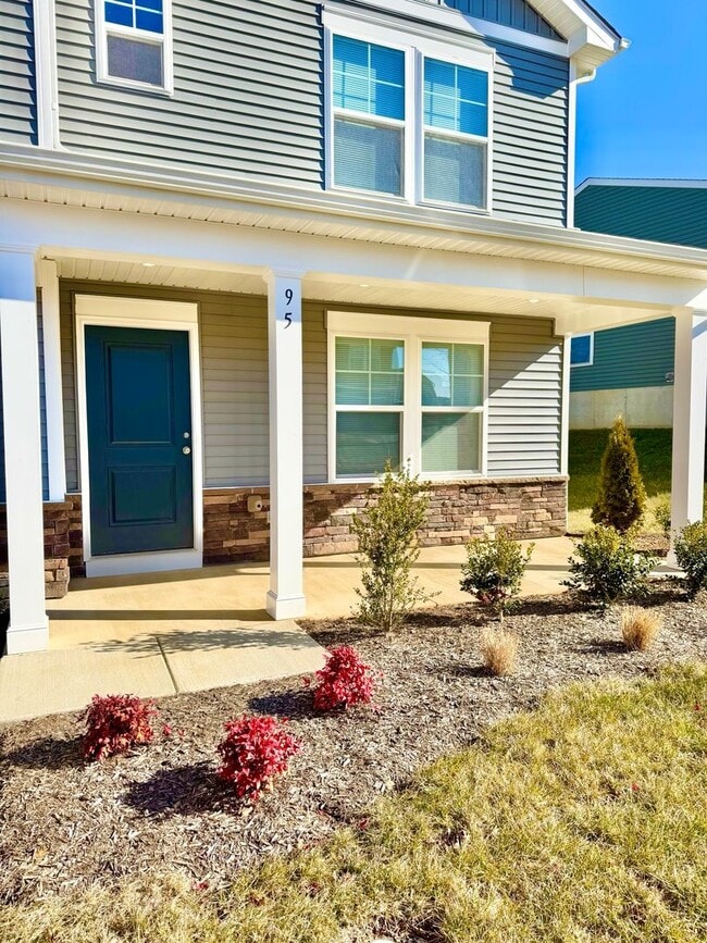 Building Photo - BRAND NEW HOME CLOSE TO CHARLOTTESVILLE