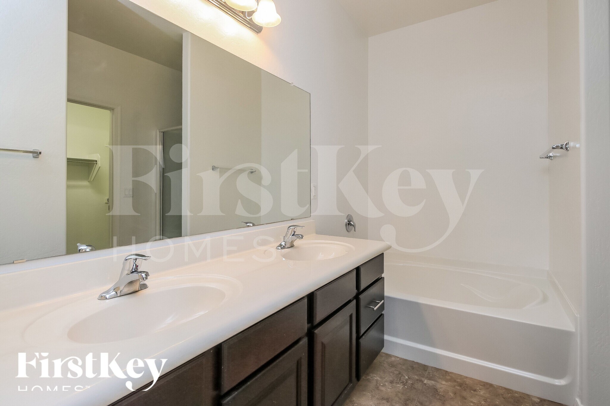 Building Photo - 3798 E Alamo St