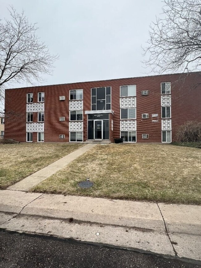 Building Photo - 10760 W 8th Pl