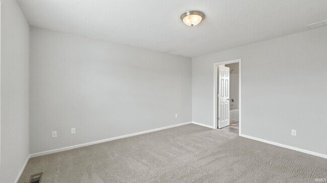 Building Photo - 422 Heyford Ct