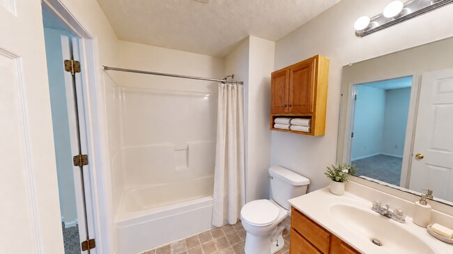 Building Photo - 3905 Marigold Dr