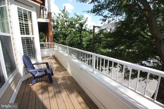 Building Photo - 2720 Bellforest Ct